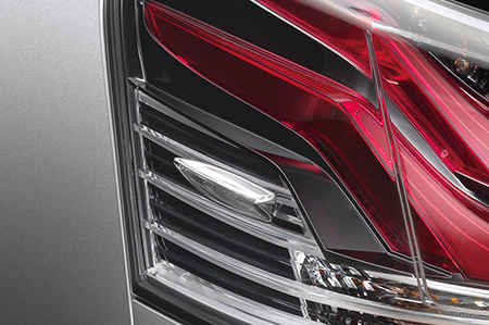 LEXUS HS