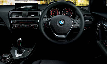 BMW 1 SERIES