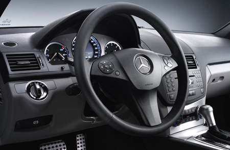 MERCEDES BENZ C CLASS