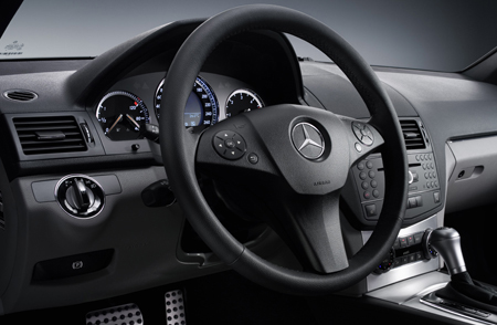 MERCEDES BENZ C CLASS