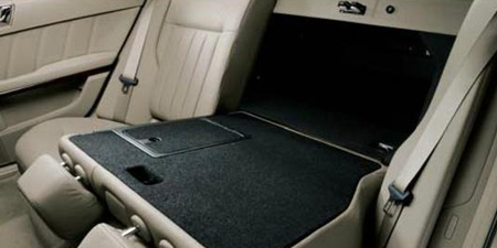 MERCEDES BENZ E CLASS