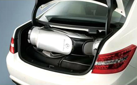 MERCEDES BENZ E CLASS