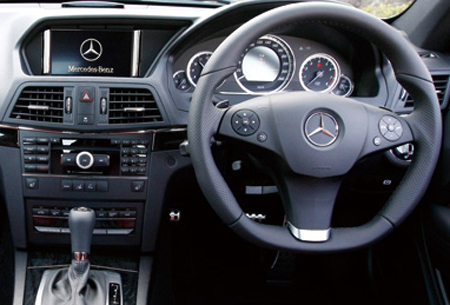 MERCEDES BENZ E CLASS
