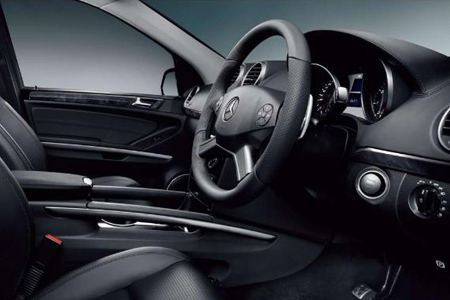 MERCEDES BENZ M CLASS