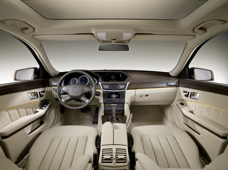 MERCEDES BENZ E CLASS STATION WAGON