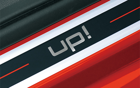 VOLKSWAGEN UP