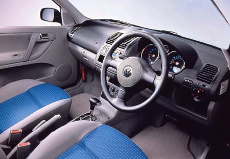 VOLKSWAGEN POLO