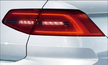 VOLKSWAGEN PASSAT GTE VARIANT