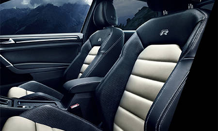 VOLKSWAGEN GOLF R VARIANT