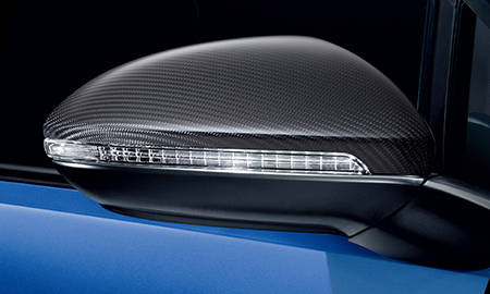 VOLKSWAGEN GOLF R VARIANT