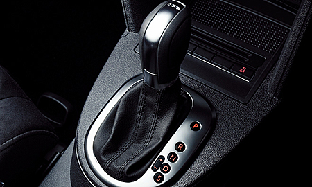 VOLKSWAGEN GOLF TOURAN