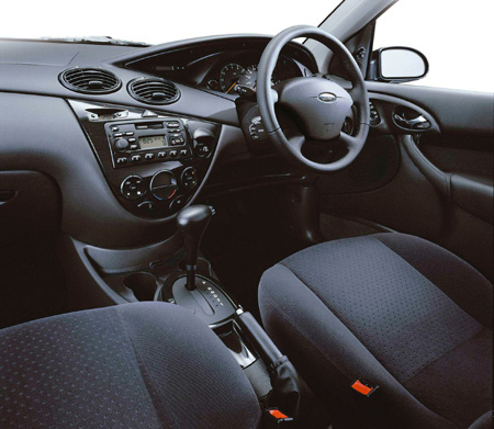 EUROPE FORD FOCUS