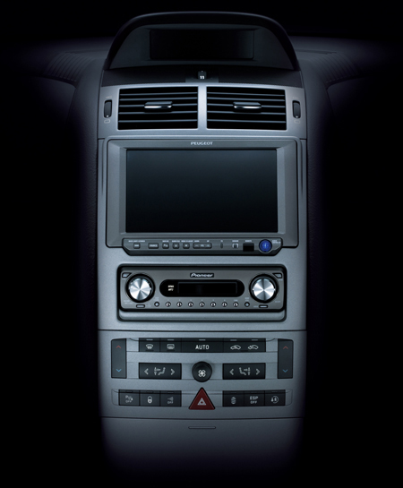 PEUGEOT 407