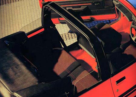 PEUGEOT 205