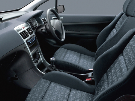 PEUGEOT 307