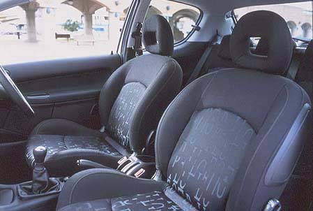 PEUGEOT 206