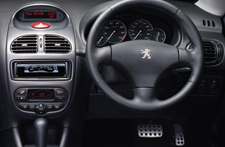 PEUGEOT 206