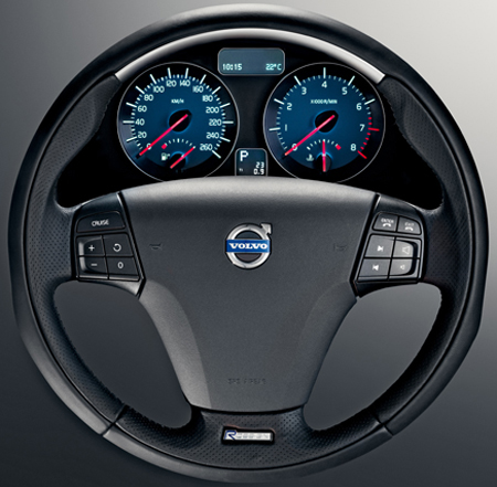 VOLVO C30