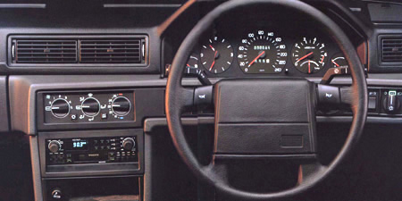 VOLVO 940