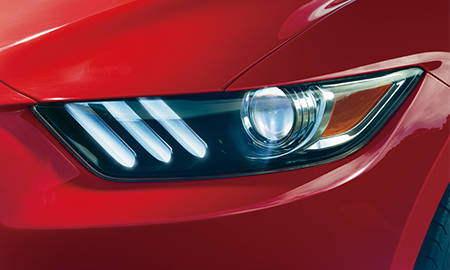 FORD MUSTANG