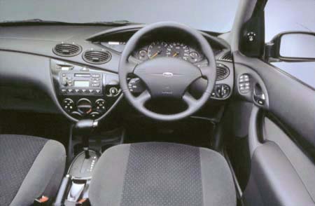 EUROPE FORD FOCUS