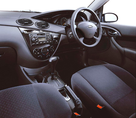 EUROPE FORD FOCUS