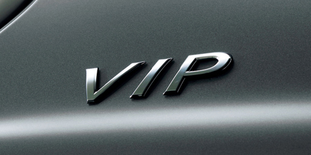 NISSAN FUGA HYBRID VIP PACKAGE