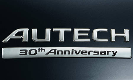 NISSAN ELGRAND RIDER AUTECH 30TH ANNIVERSARY