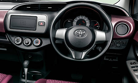 TOYOTA VITZ JEWELA