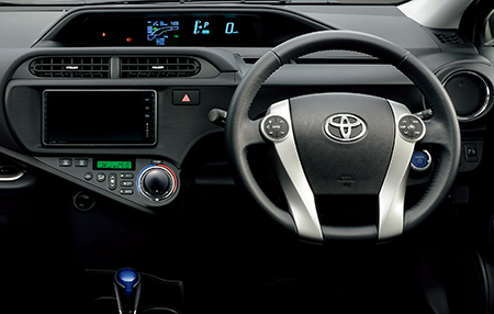 TOYOTA AQUA G BLACK SOFT LEATHER SELECTION