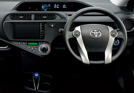 TOYOTA AQUA G BLACK SOFT LEATHER SELECTION