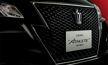 TOYOTA CROWN HYBRID ATHLETE S FOUR BLACK STYLE