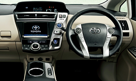 TOYOTA PRIUS ALPHA G TOURING SELECTION