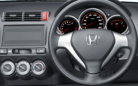 HONDA FIT 1 3S