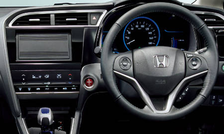 HONDA SHUTTLE 2015