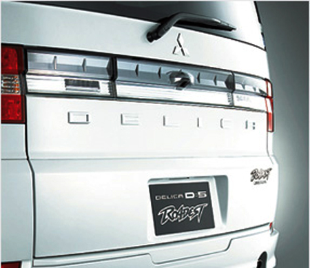 MITSUBISHI DELICA D5 ROADEST G PREMIUM