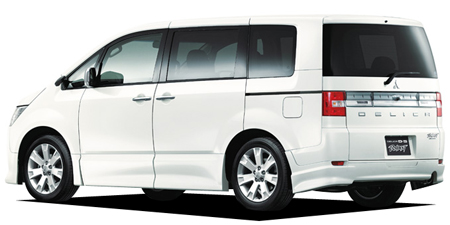 MITSUBISHI DELICA D5 2012