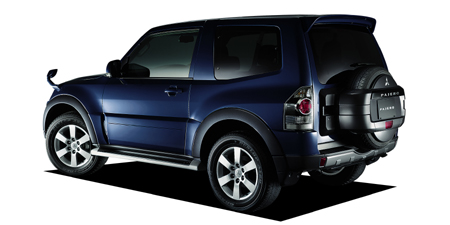 MITSUBISHI PAJERO SHORT VR I BASIC PACKAGE