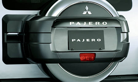 MITSUBISHI PAJERO SHORT VR II