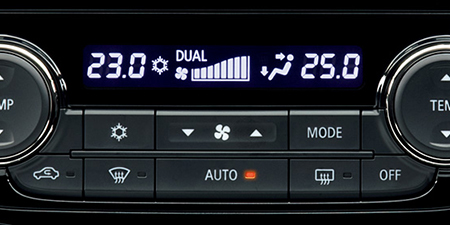 MITSUBISHI OUTLANDER 24G NAVI PACKAGE