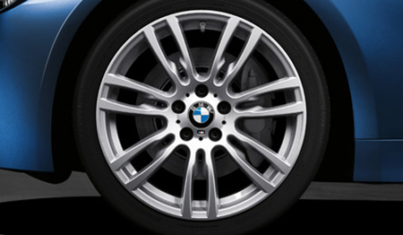 BMW 3 SERIES 320i M SPORT