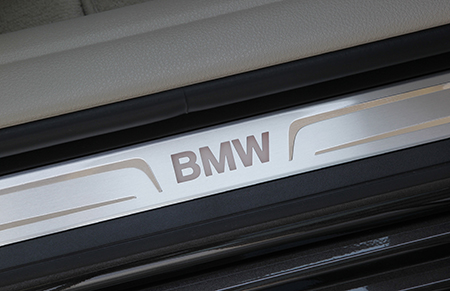 BMW 5 SERIES 550i M SPORT