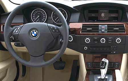 BMW 5 SERIES 550i TOURING