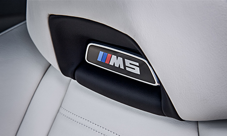 BMW M5 FIRST EDITION