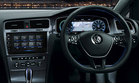 VOLKSWAGEN EGOLF PREMIUM