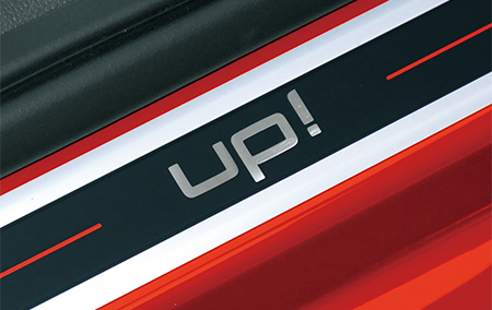 VOLKSWAGEN UP ORANGE UP!