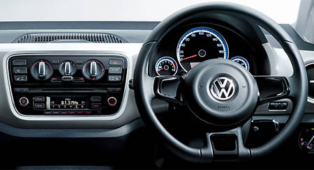 VOLKSWAGEN UP HIGH UP!