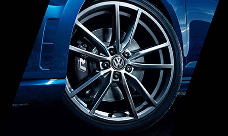 VOLKSWAGEN GOLF R CARBON STYLE