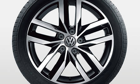 VOLKSWAGEN GOLF TSI COMFORTLINE TECH EDITION