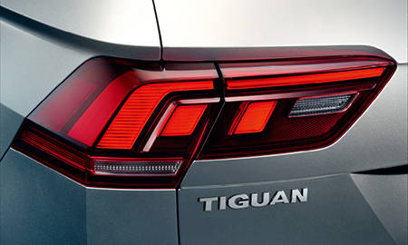 VOLKSWAGEN TIGUAN TSI R LINE